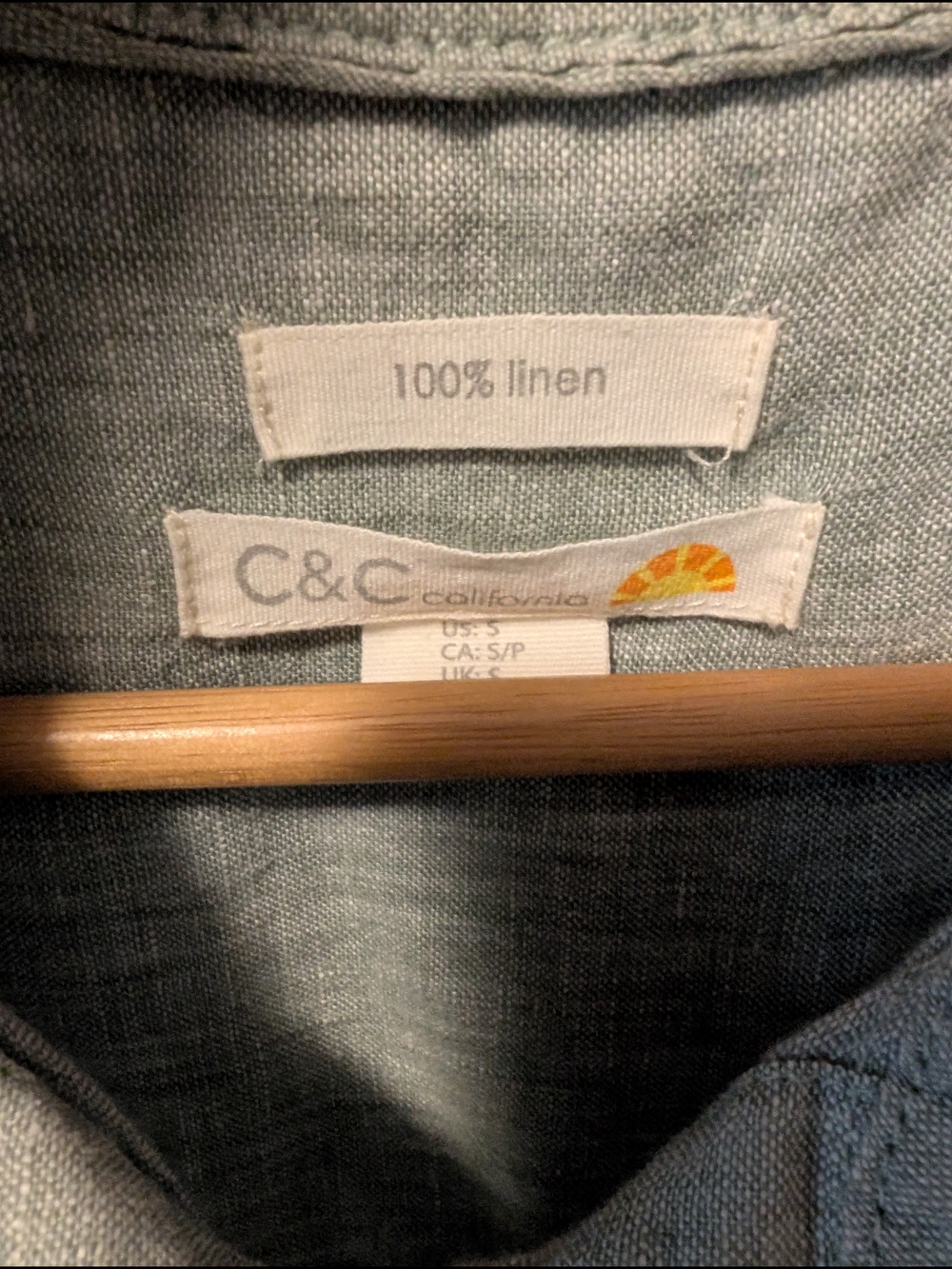 C&C California Lightweight Linen Top in Soft Green